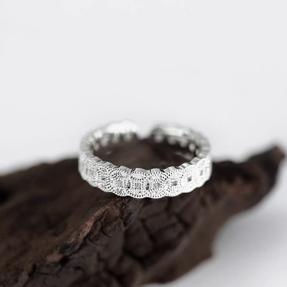 Bague Ouverte en Argent Sterling 999 à Motif Pièce Taillée Glacée, Style Rétro Étincelant, Idéale pour un Usage Quotidien et Cadeau Saint-Valentin - IVOIRART.COM