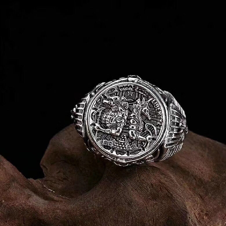 Bague ouverte vintage Anubis égyptien en argent sterling 925, style gothique audacieux, pour tenues quotidiennes et streetwear - IVOIRART.COM