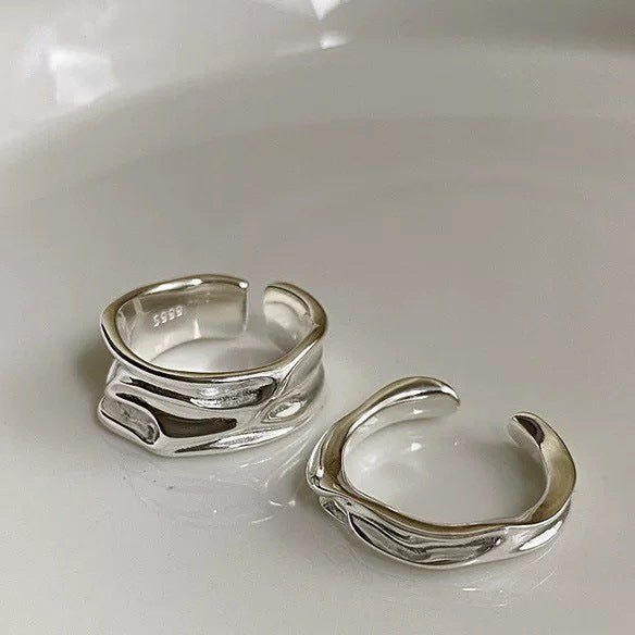 Bague pour femme en argent pur S999, plissée irrégulière style punk doux, texture concave convexe niche, design robuste au doigt - IVOIRART.COM