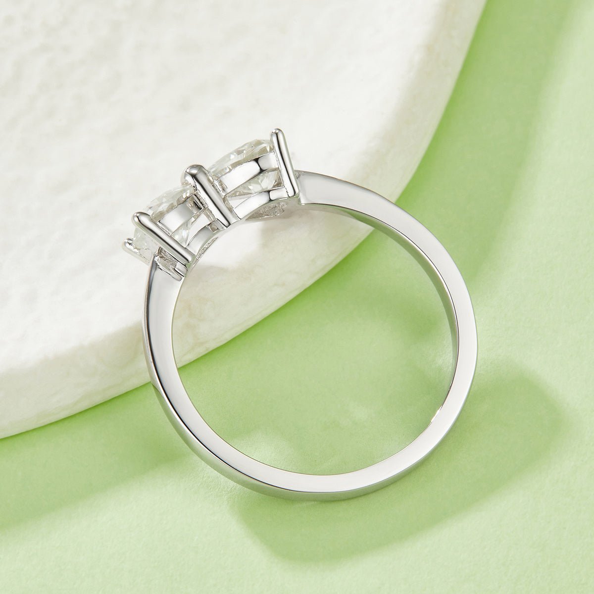 Bague Promesse Nœud Cœur Moissanite 1 Ct D VVS1 Argent S925 Plaqué Platine GRAUS - IVOIRART.COM