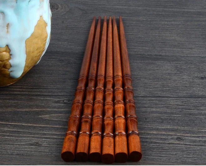 Baguettes en bambou brûlé pour une expérience culinaire japonaise authentique - IVOIRART.COM