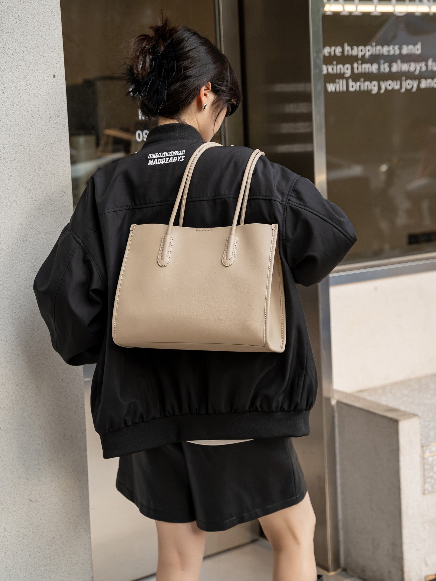 Baidii Sac en Cuir Femme 2025 - Cabas grand format en cuir de vachette zippé pro - IVOIRART.COM