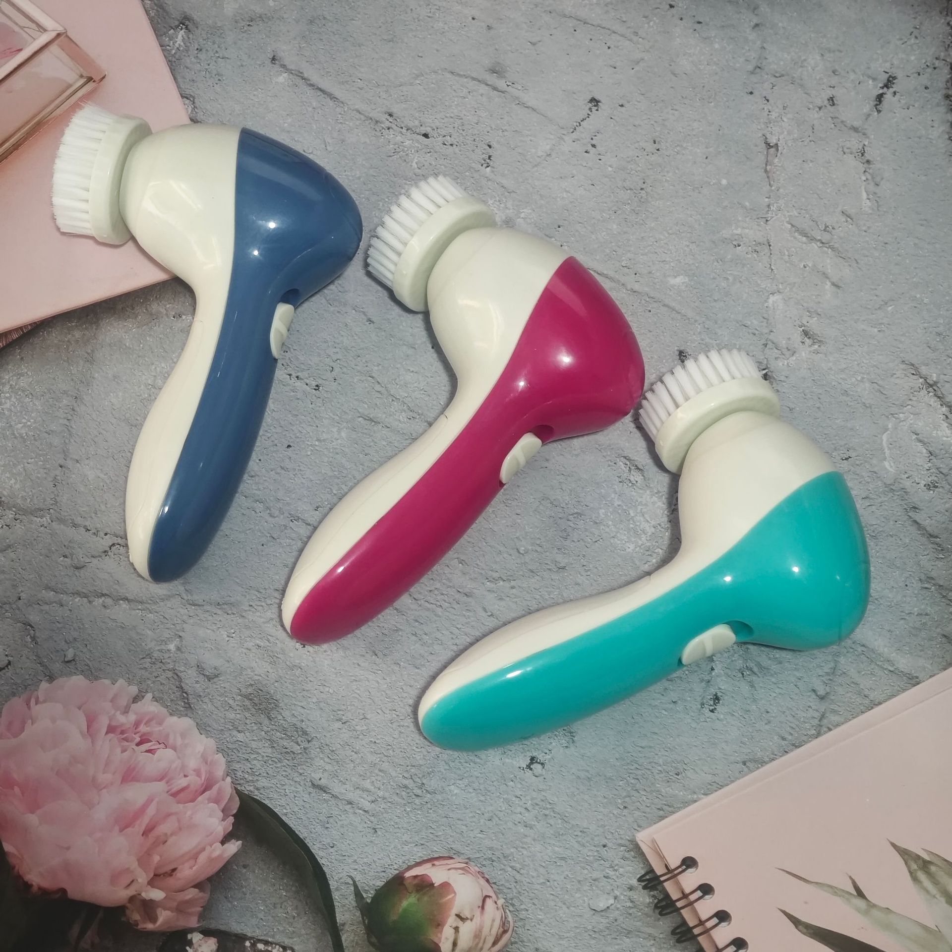 Instrument de Beauté Électrique Cinq en Un Pour Nettoyage du Visage
