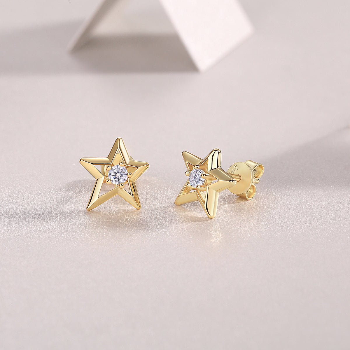Bijoux: Boucles d'oreilles étoile S925 argent 3mm Moissanite D-VVS1 plaqué 2.1gS - IVOIRART.COM