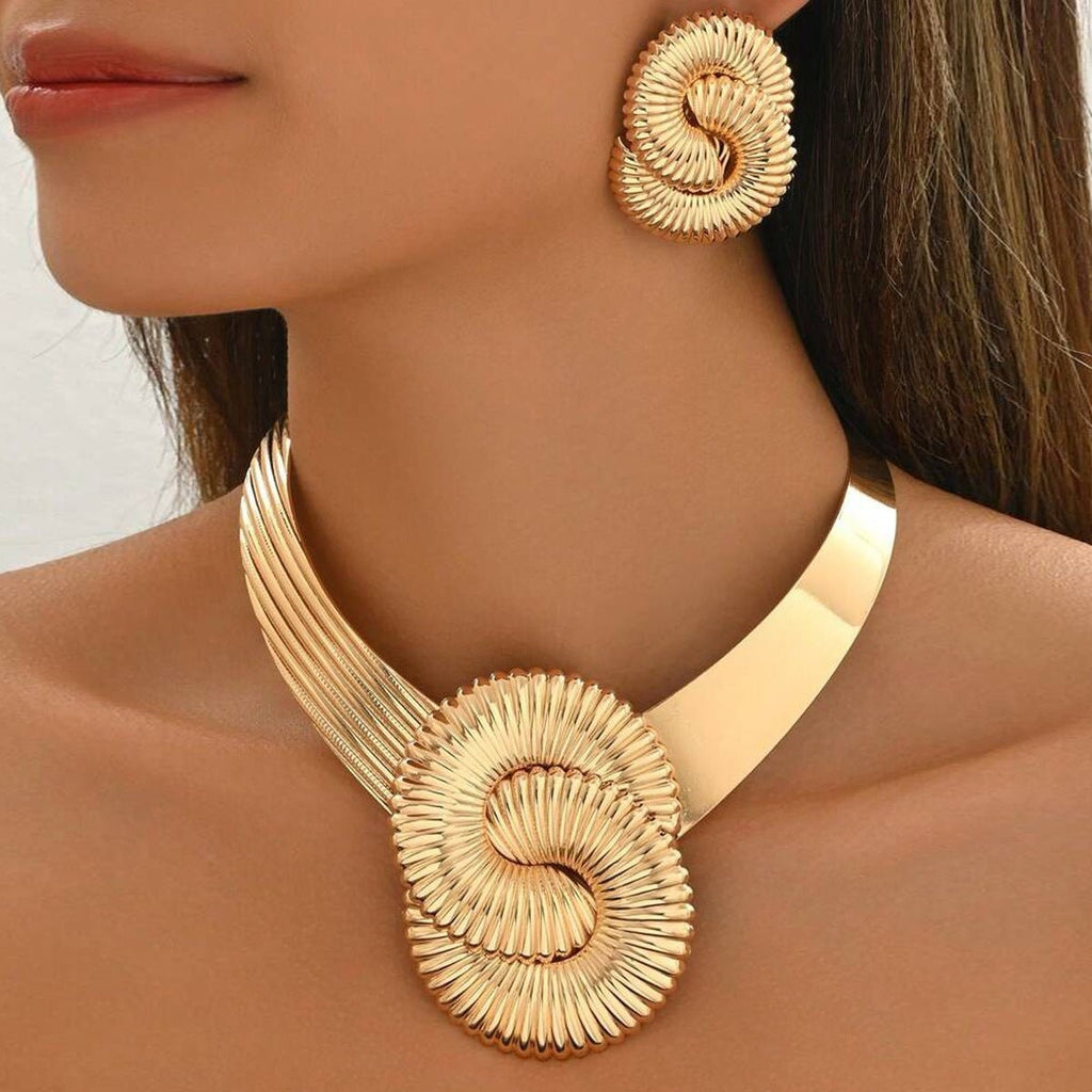 Bijoux femme Europe & USA — Collier géométrique torsadé et boucles filées chics! - IVOIRART.COM