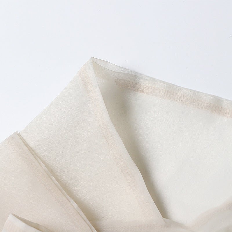 Blouse en organza à manches bouffantes style évêque, ceinture nouée, broderie florale raffinée - IVOIRART.COM