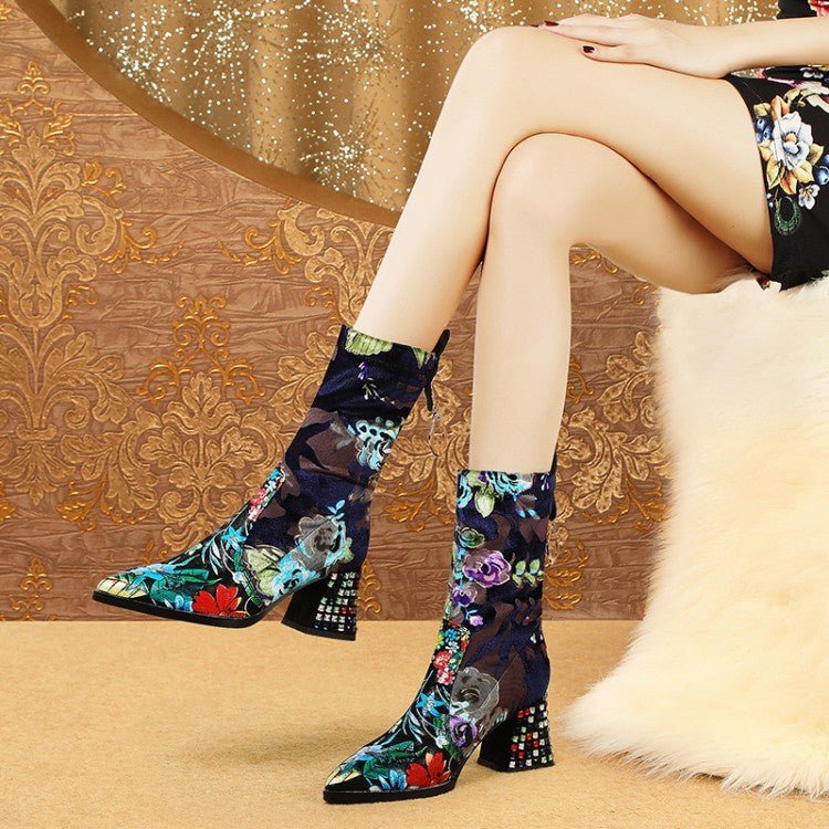 Bottes courtes brodées style ethnique en velours mouton avec talon épais - IVOIRART.COM
