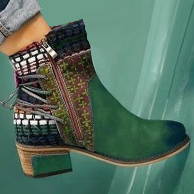 Bottes courtes ethniques artisanales, alliant style unique et confort raffiné - IVOIRART.COM