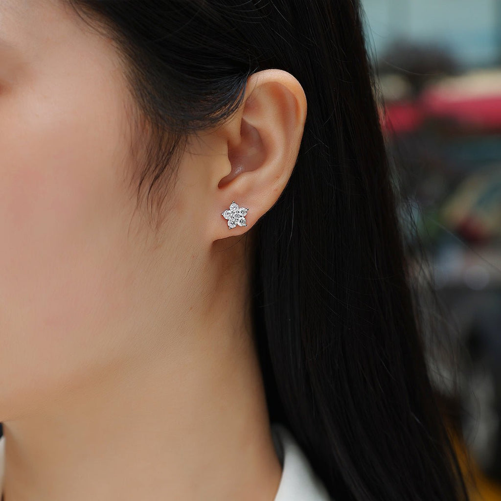 Boucles d'oreilles clous Fleur S925 Argent, Moissanite D-VVS1, 1.4g, boîte cadeau01 - IVOIRART.COM