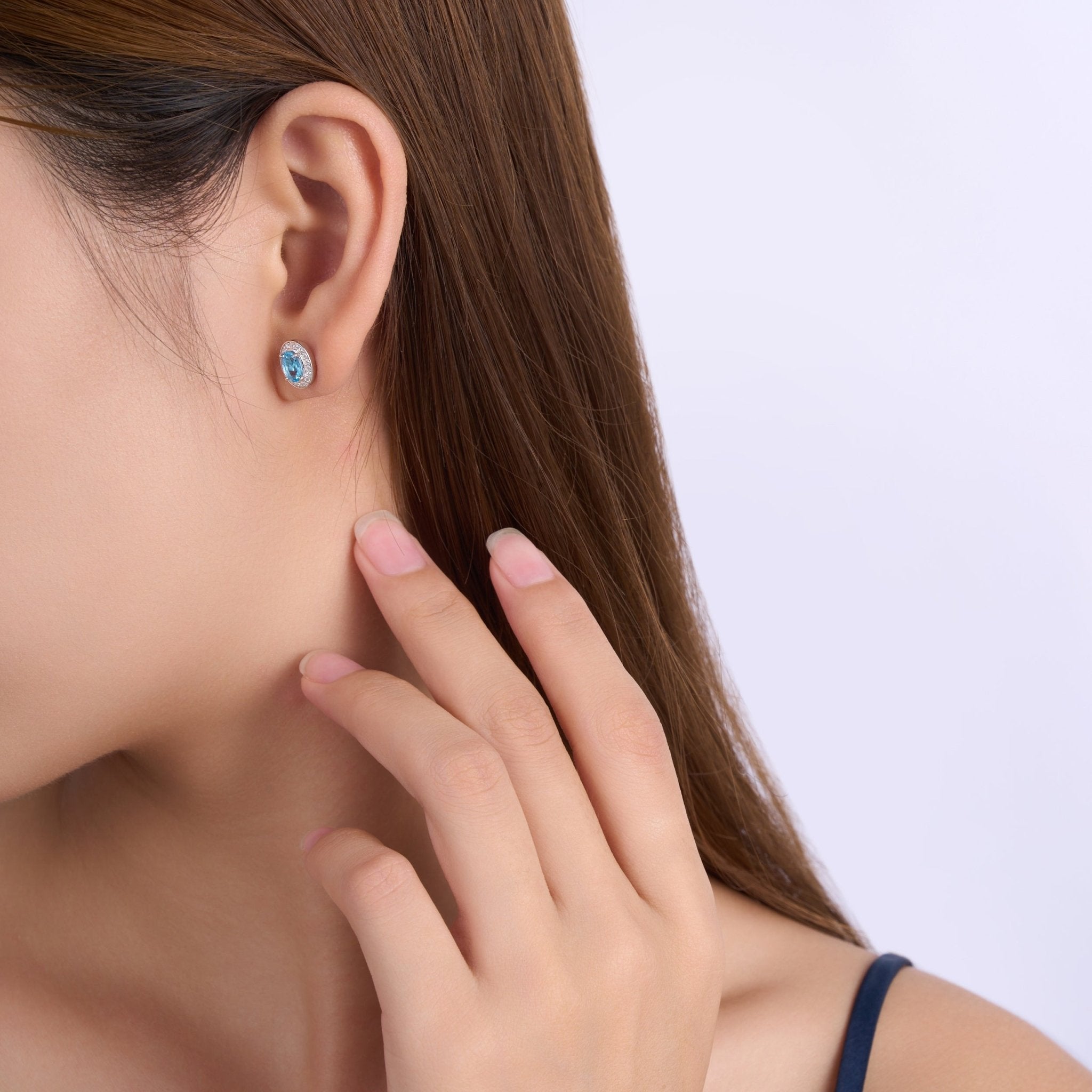 Boucles d'Oreilles Clous Halo 1,65g Argent Sterling S925 Topaze Bleue Ovale et Moissanite, Bijou Plaqué Platine avec Coffret Cadeau - IVOIRART.COM