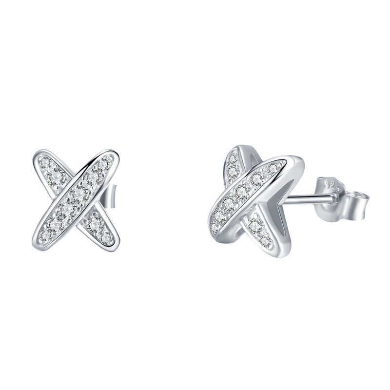 Boucles d'oreilles clous X en argent S925 moissanite D-VVS1 pavé, plaqué platine - IVOIRART.COM