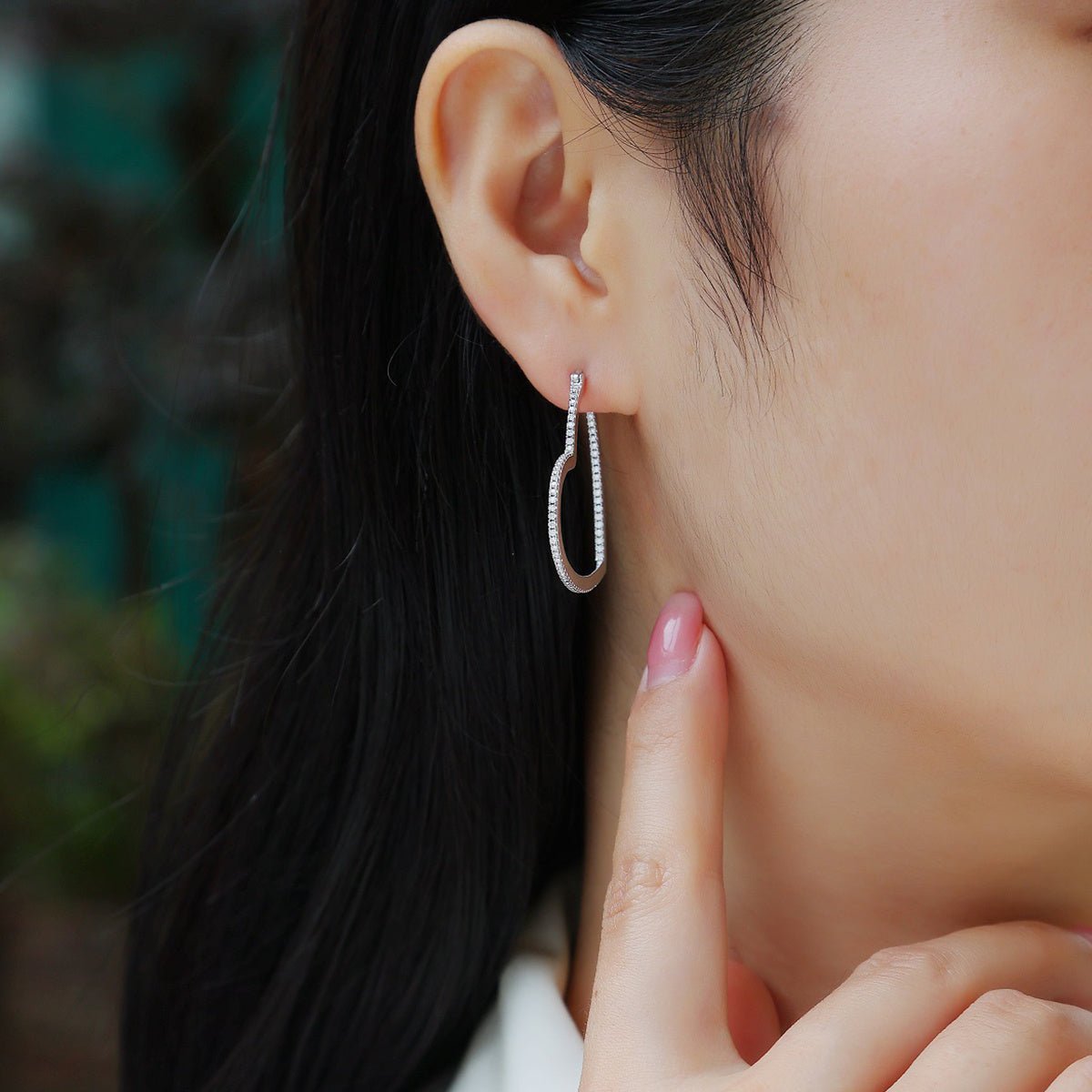 Boucles d'oreilles créoles coeur S925 argenté plaqué platine 44 moissanites 5.4g - IVOIRART.COM