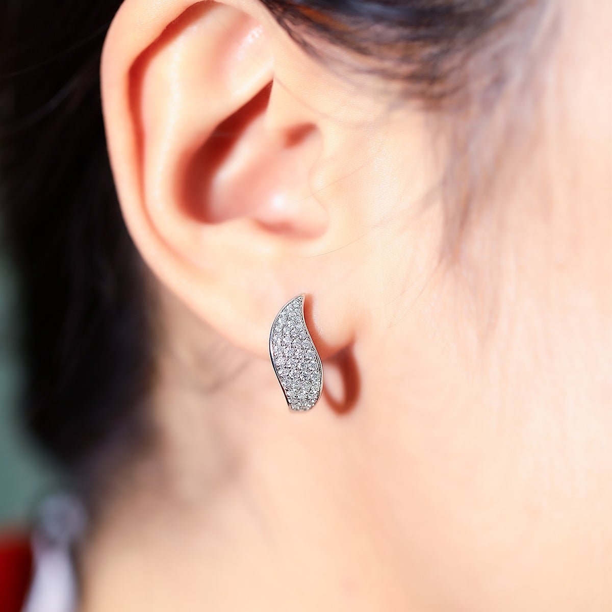Boucles d'oreilles créoles croissant en argent sterling S925, 82 moissanites, plaquées platine, 16,5 mm, certifiées GRA, hypoallergéniques, coffret cadeau - IVOIRART.COM