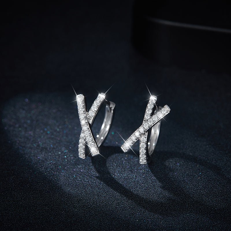 Boucles d'oreilles créoles croix moissanite argent S925 plaqué platine serties GRA - IVOIRART.COM