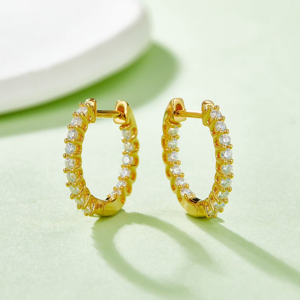 Boucles d'oreilles créoles Huggie 16,5 mm en argent sterling S925, moissanite, plaqué platine, certificat GRA, hypoallergéniques, coffret cadeau (30 pièces) - IVOIRART.COM