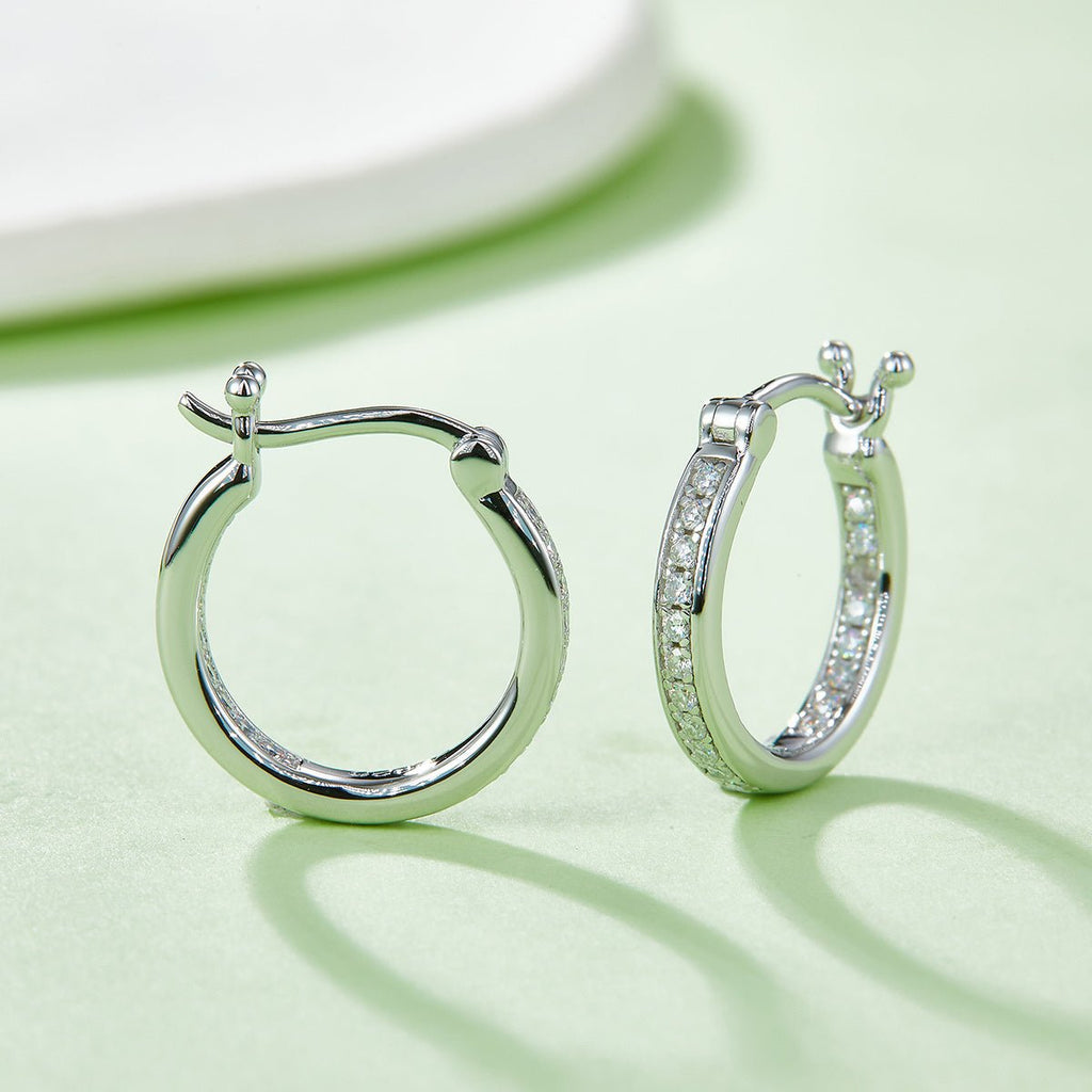 Boucles d’oreilles créoles huggie en argent sterling S925, 38 moissanites, 16,5 mm, plaqué platine, certifiées GRA, hypoallergéniques, coffret cadeau - IVOIRART.COM