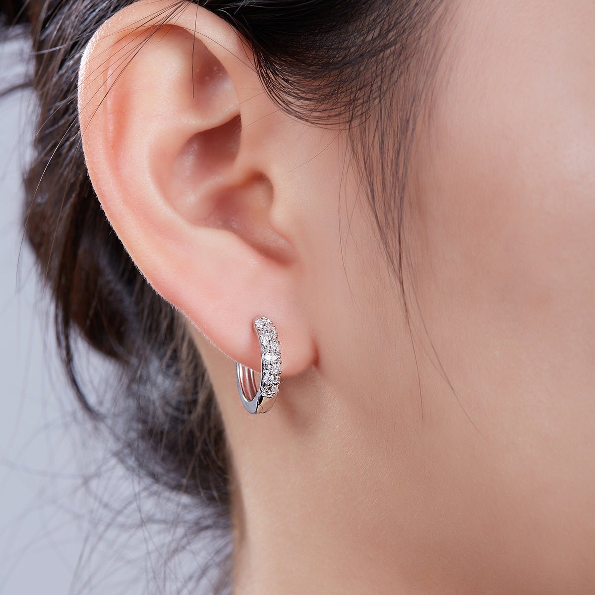 Boucles d’oreilles créoles moissanite 15mm argent sterling S925 2,9g, 16 pierres pavé, plaquées platine avec certificat GRA, coffret cadeau femme - IVOIRART.COM