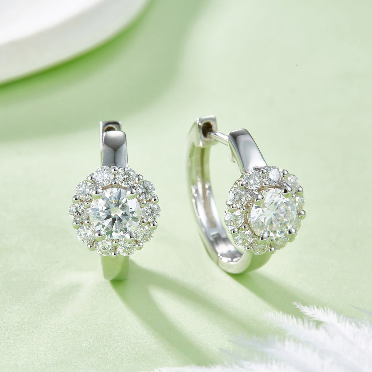 Boucles d’oreilles créoles Moissanite 5mm en argent sterling S925, 16mm halo, plaqué platine, certificat GRA, coffret cadeau pour femme - IVOIRART.COM