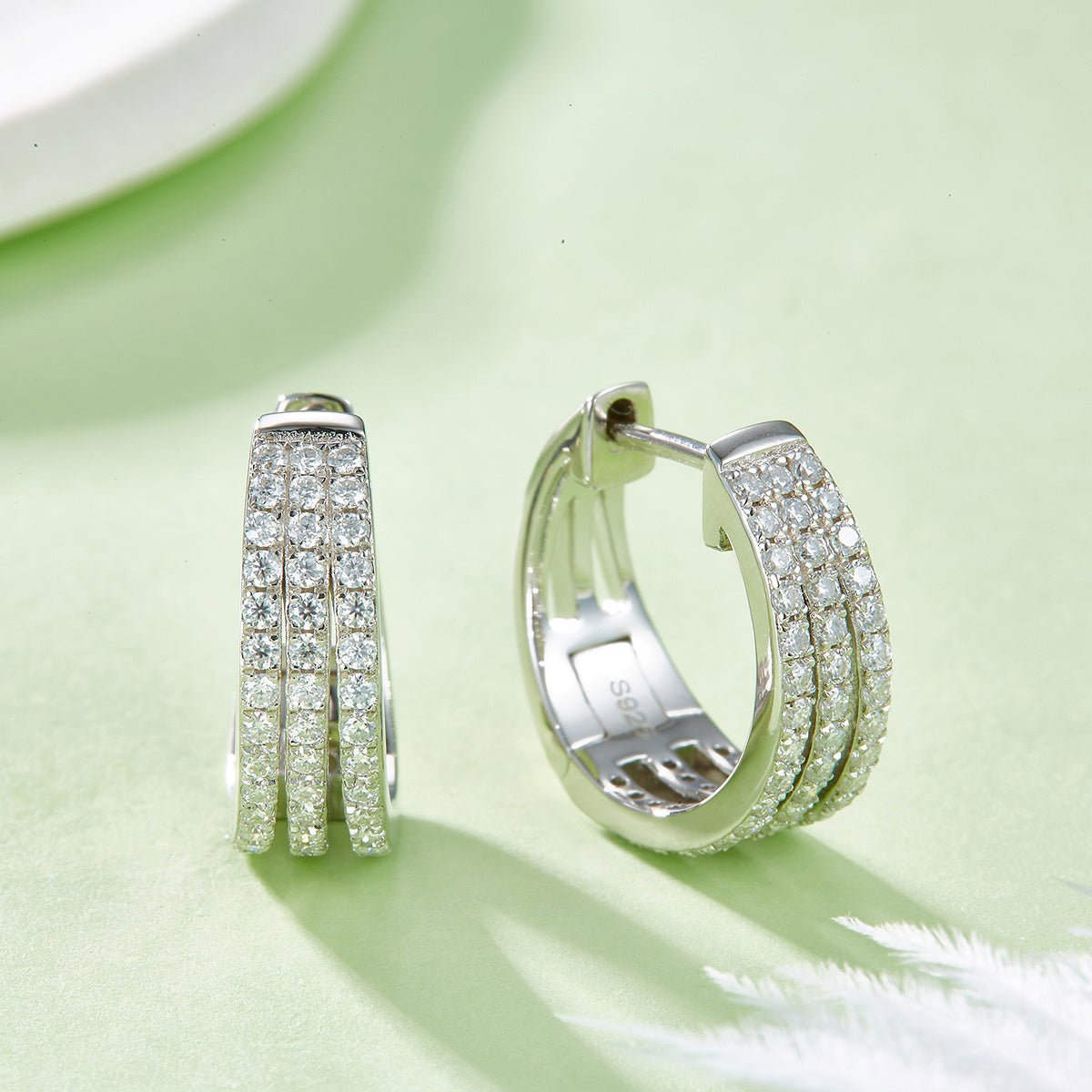 Boucles d’oreilles créoles Moissanite triples rangées en argent sterling S925 4,8g 17mm plaqué platine avec certificat GRA coffret luxe - IVOIRART.COM
