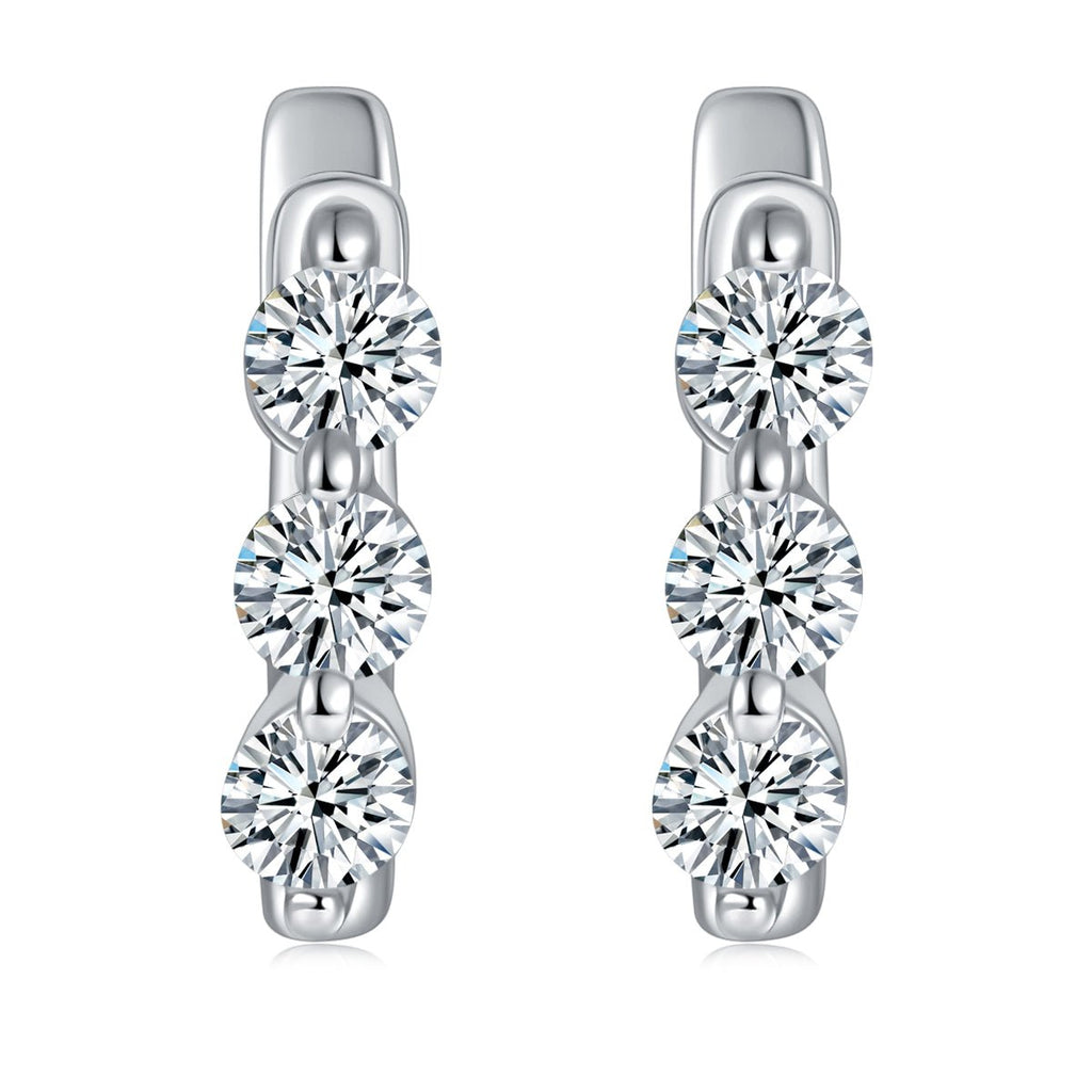 Boucles d'oreilles créoles S925 en argent sterling à 3 pierres Moissanite rondes plaquées platine - IVOIRART.COM