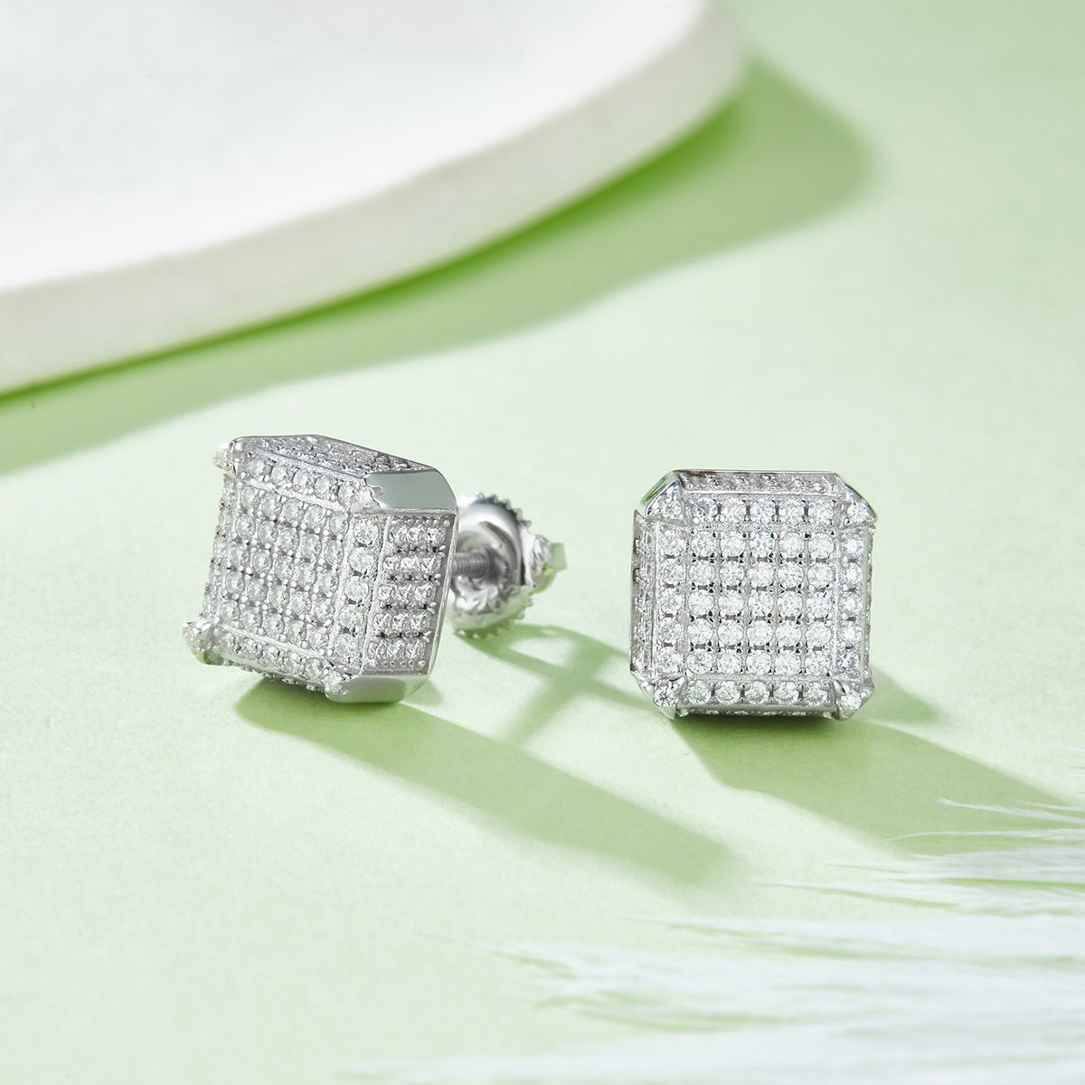 Boucles d'oreilles cube 3D en argent sterling S925, 218 moissanites D VVS1, 2g, fermoir vis, hypoallergéniques, coffret cadeau certifié GRA - IVOIRART.COM