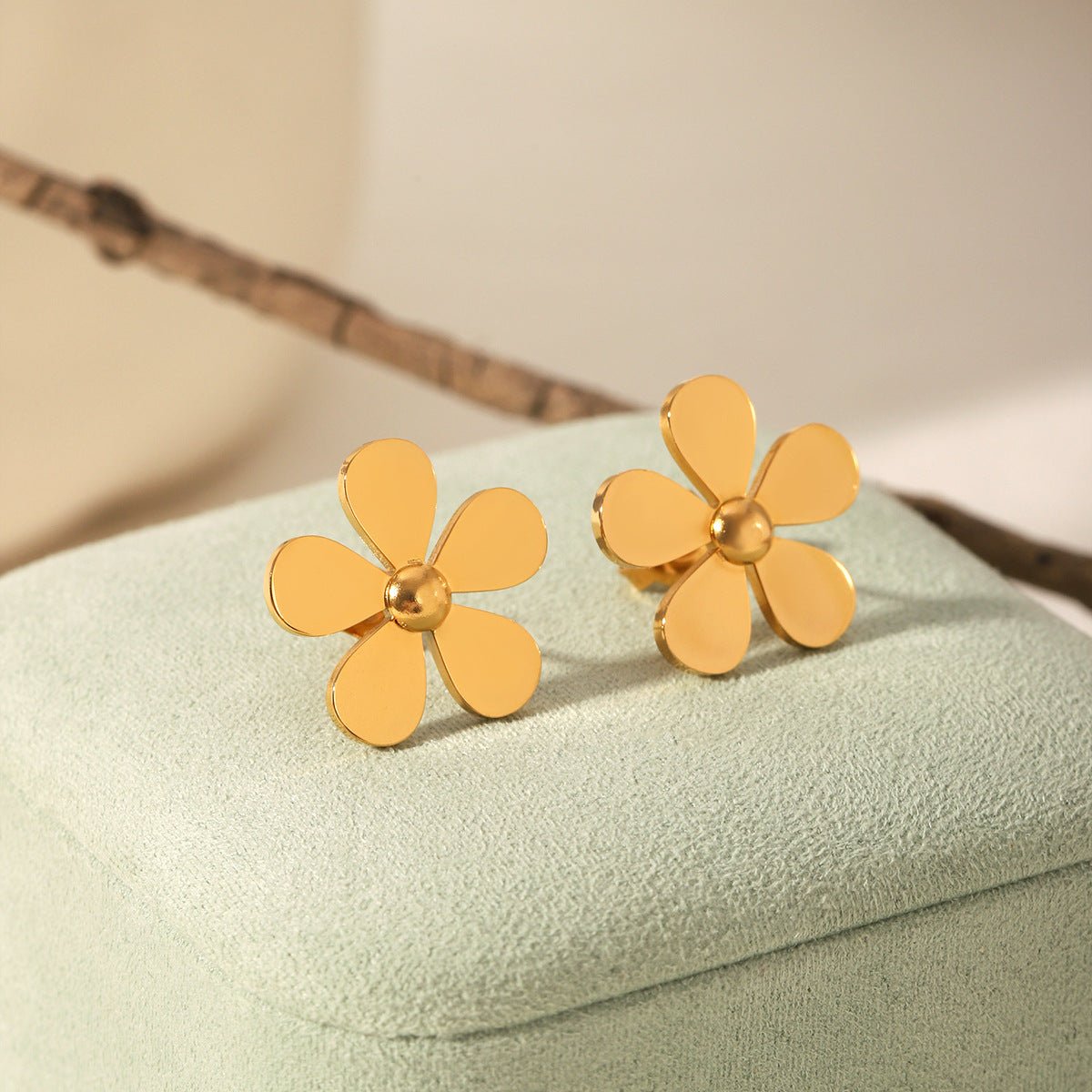 Boucles d'oreilles en acier inoxydable en titane style Instagram florales - IVOIRART.COM