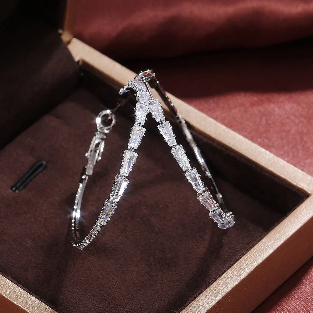 Boucles d’oreilles grandes dames simples en or avec zircon, style européen et américain - IVOIRART.COM