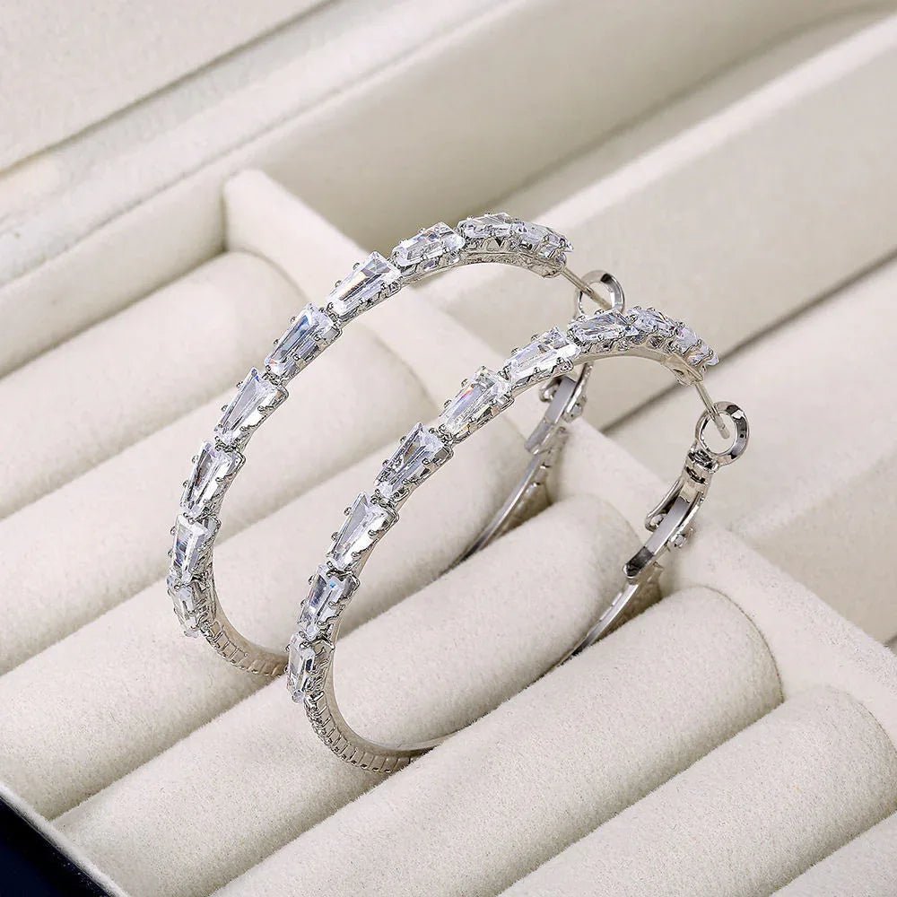 Boucles d’oreilles grandes dames simples en or avec zircon, style européen et américain - IVOIRART.COM