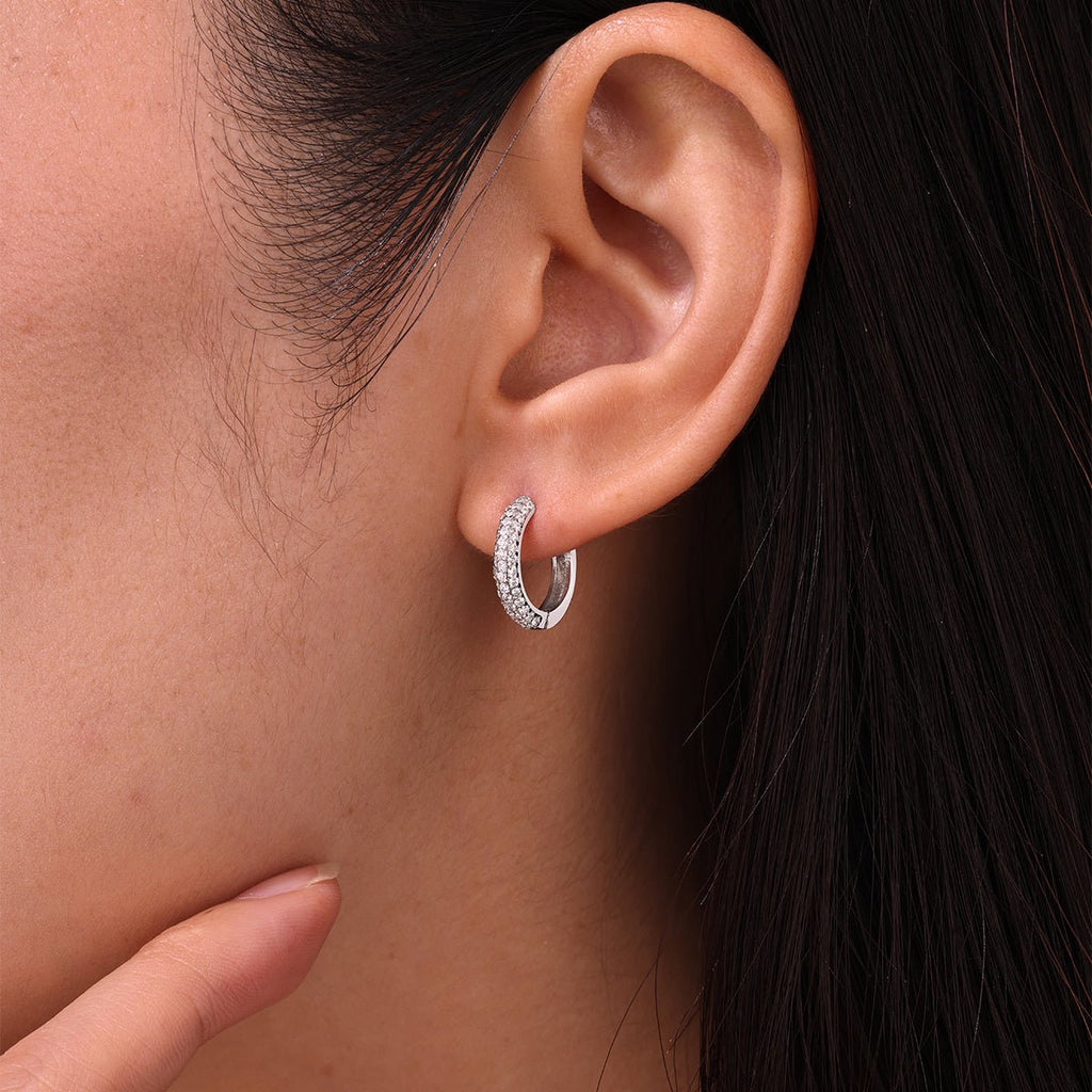 Boucles d'oreilles pavées S925 argent 86 moissanites D-VVS1 plaqué platine 1.7g - IVOIRART.COM