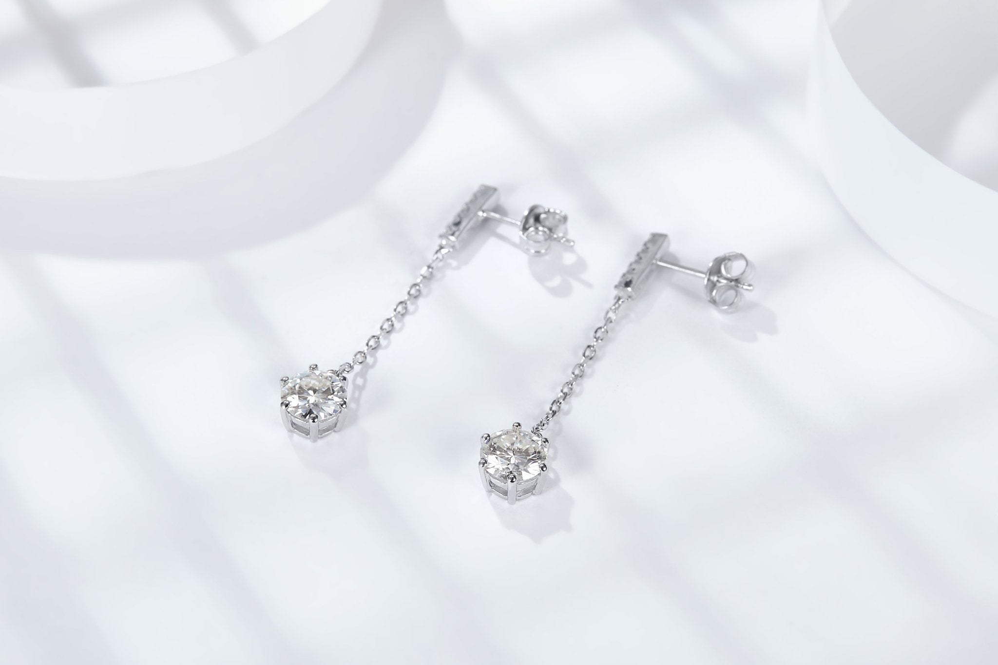 Boucles d'Oreilles Pendantes Chaîne en Argent Sterling S925 Moissanite 0,5 ou 1CT Plaquées Platine, Élégant Coffret Cadeau Certifié GRA - IVOIRART.COM