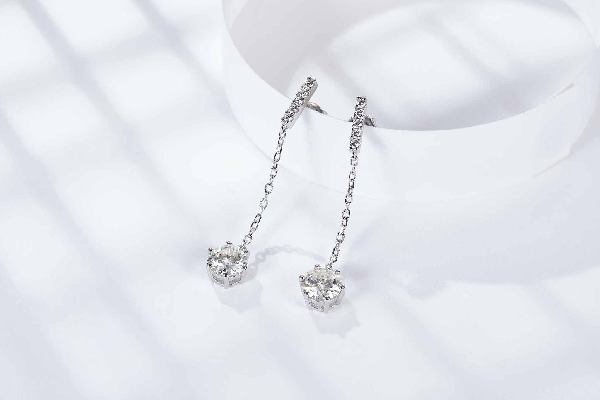 Boucles d'Oreilles Pendantes Chaîne en Argent Sterling S925 Moissanite 0,5 ou 1CT Plaquées Platine, Élégant Coffret Cadeau Certifié GRA - IVOIRART.COM