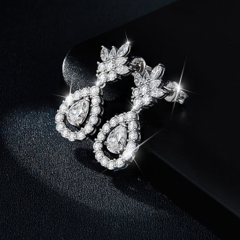 Boucles d'oreilles pendantes Moissanite poire 5x7 mm en argent S925 plaqué platine, certificat GRA, coffret cadeau - IVOIRART.COM