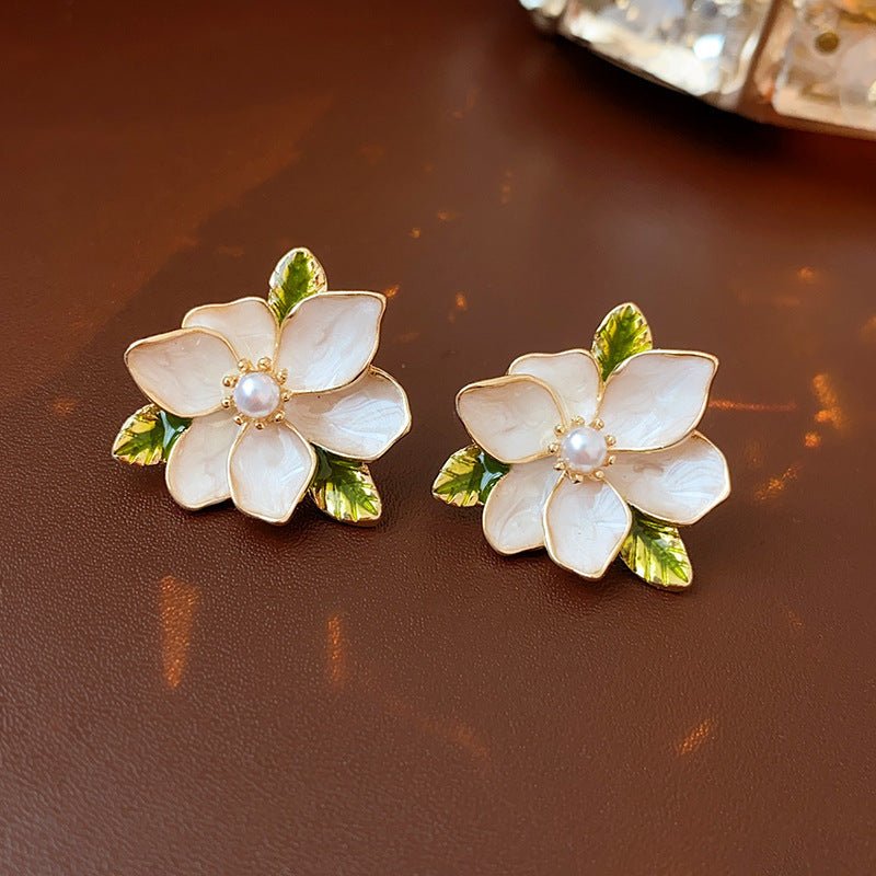 Boucles d'oreilles rétro médiévales pour femme - Clous vintage élégants et luxe. - IVOIRART.COM