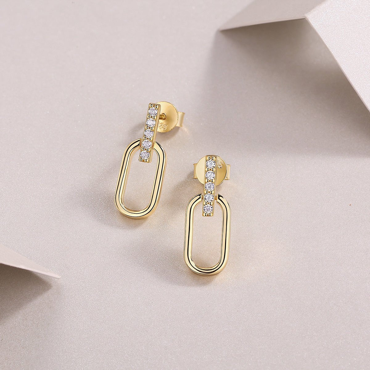Boucles d'oreilles S925 plaqué or barrette moissanite D-VVS1, maillon géométrique - IVOIRART.COM