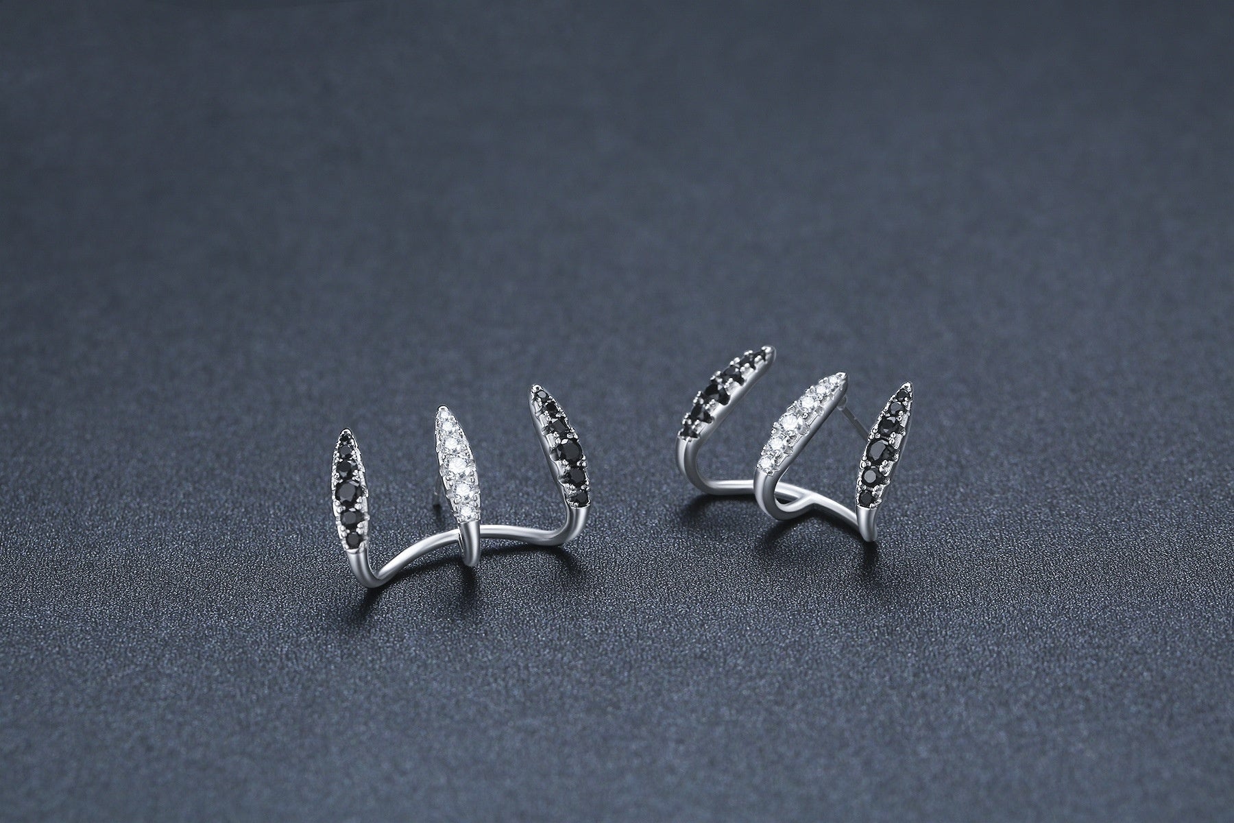 Boucles d’oreilles simple en cuivre à clip oreille trois griffes avec zircon - IVOIRART.COM