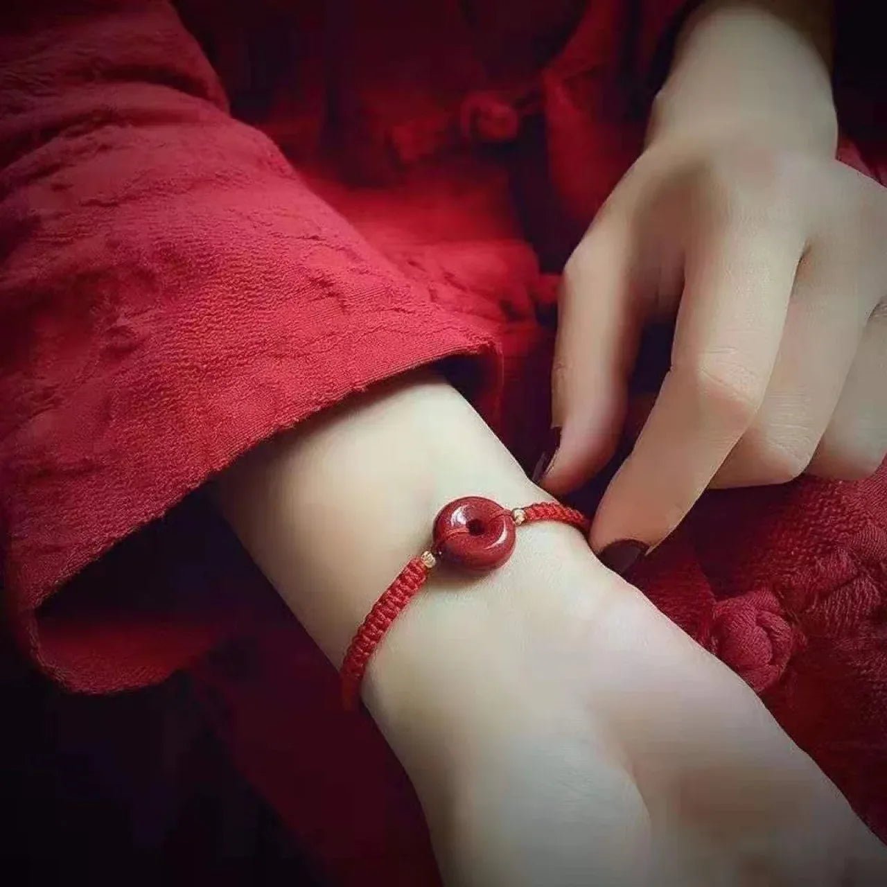 Bracelet à Boucle de Sécurité en Cinabre Or Pourpre Brut de Style Ethnique - IVOIRART.COM