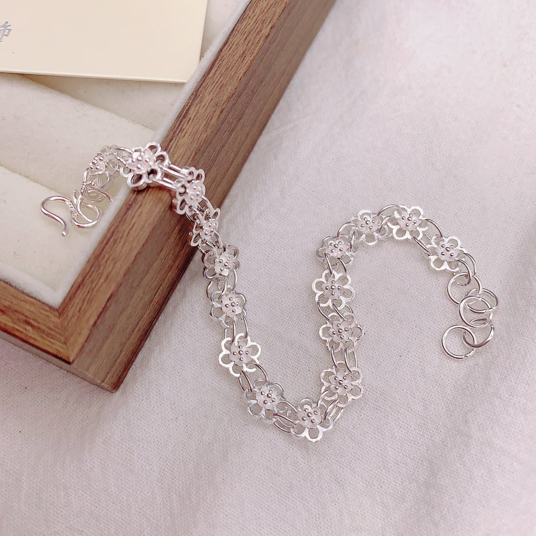 Bracelet Fleur Relié en Argent Sterling 999, Élégant et Doux, Cadeau Idéal Anniversaire & Fêtes - IVOIRART.COM