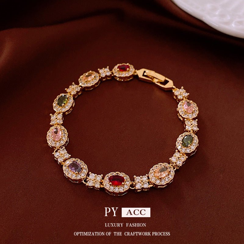 Bracelet manchette vintage plaqué or 18K avec boucle en zirconia ovale chic luxe - IVOIRART.COM