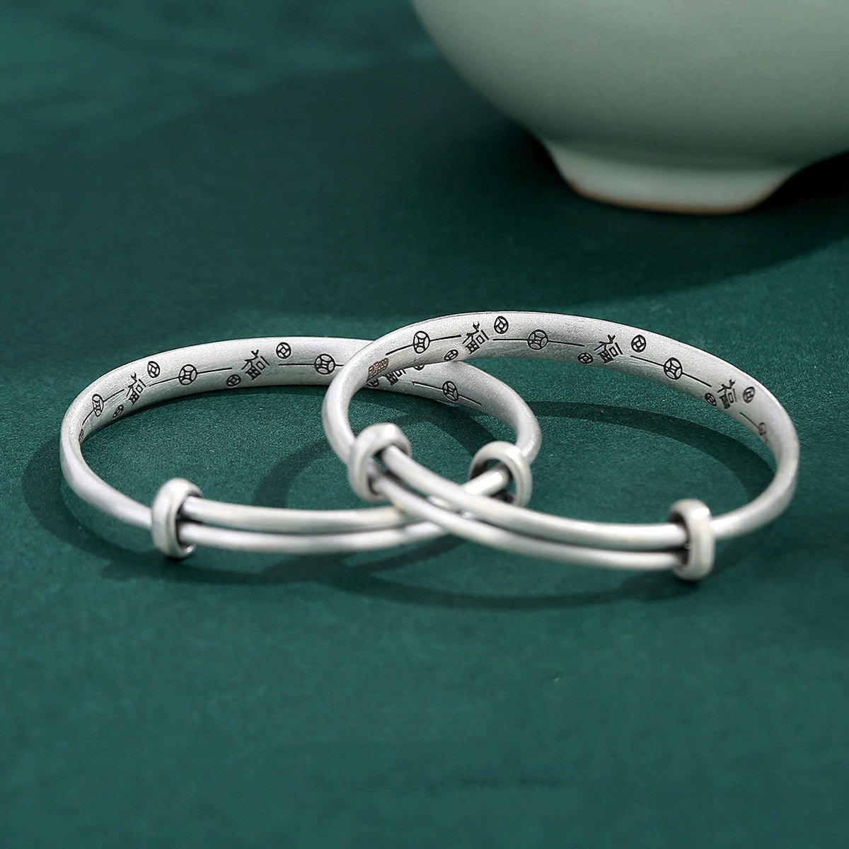 Bracelet ornement Dragon en argent sterling 999 finition vieillie, diamètre 43mm - IVOIRART.COM