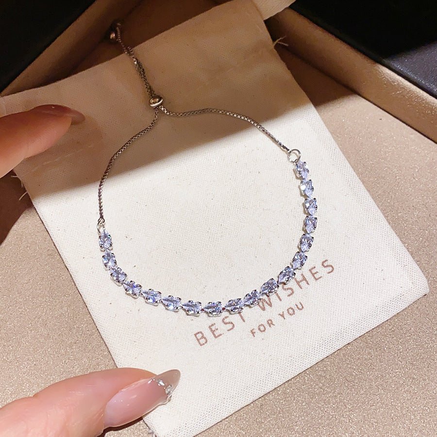 Bracelet Zircon Bleu Givré - Style Coréen Chic, Bangle Élégant de Luxe - Raffiné - IVOIRART.COM