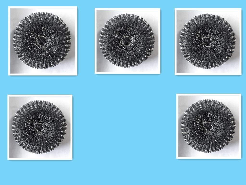 Brosse à Main avec Distribution de Savon pour Cuisine - Outil Nettoyant Poussoir 80 caractères - IVOIRART.COM
