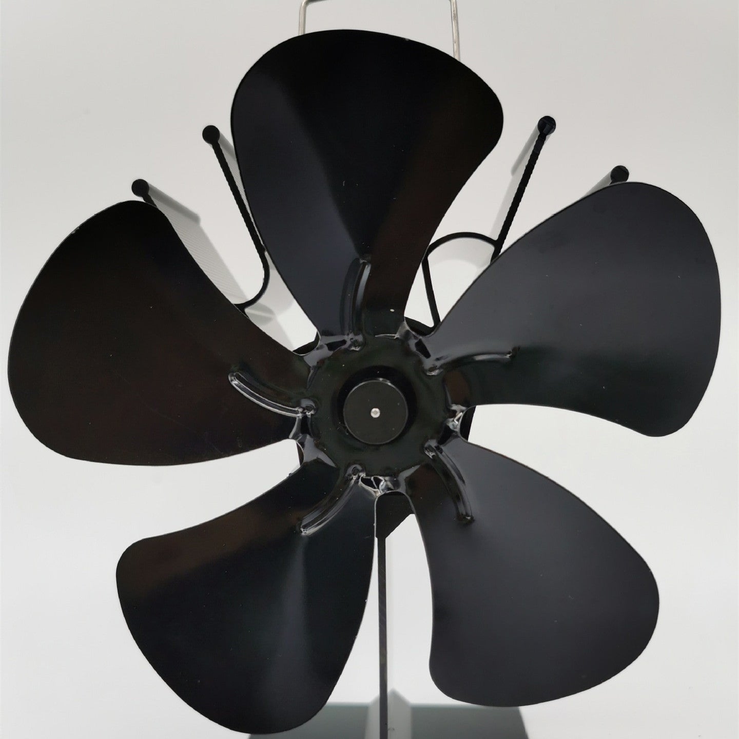 Ventilateur de cheminée thermique à démarrage automatique avec cinq pales haute performance