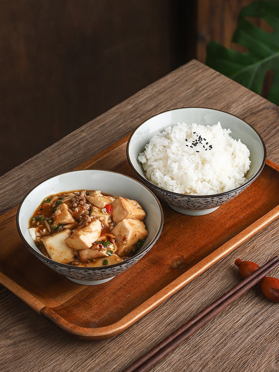 Bol en céramique rétro fait maison avec sous-glaze