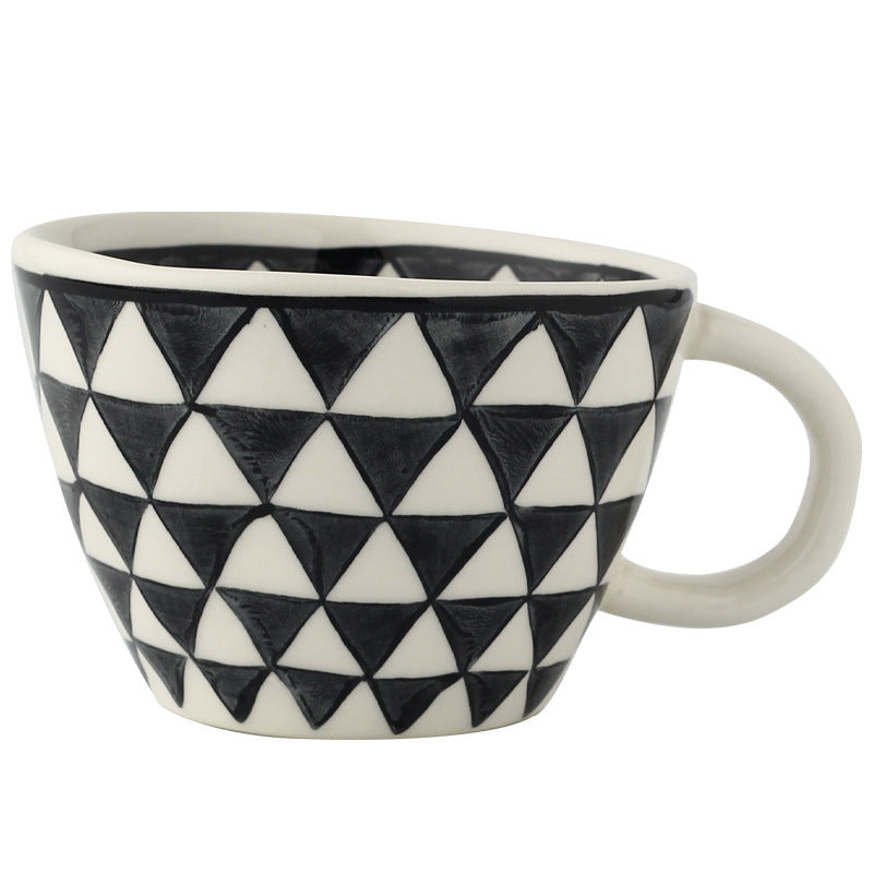 Mug en céramique japonais géométrique à large ouverture, pincé à la main, irrégulier