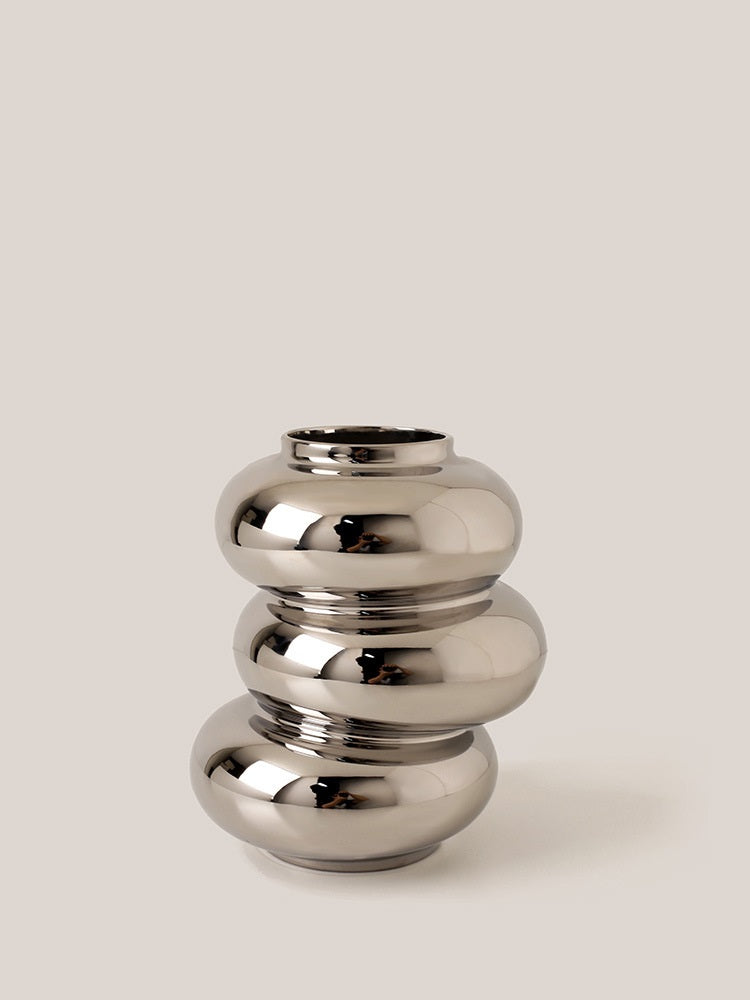 Vase en céramique blanc en forme de donut créatif