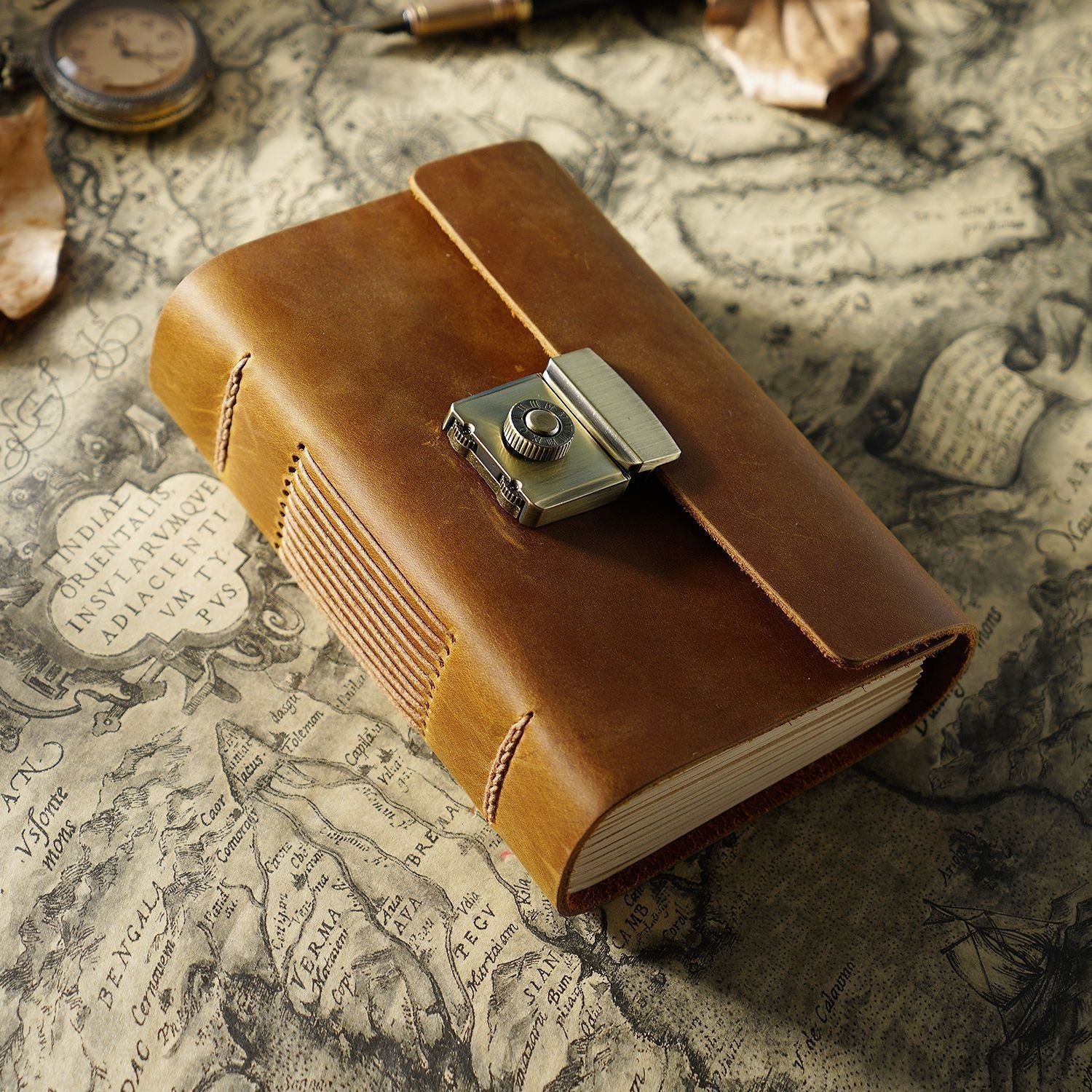 Carnet Vintage en Cuir de Vachette - Cahier Style Rétro Authentique - IVOIRART.COM