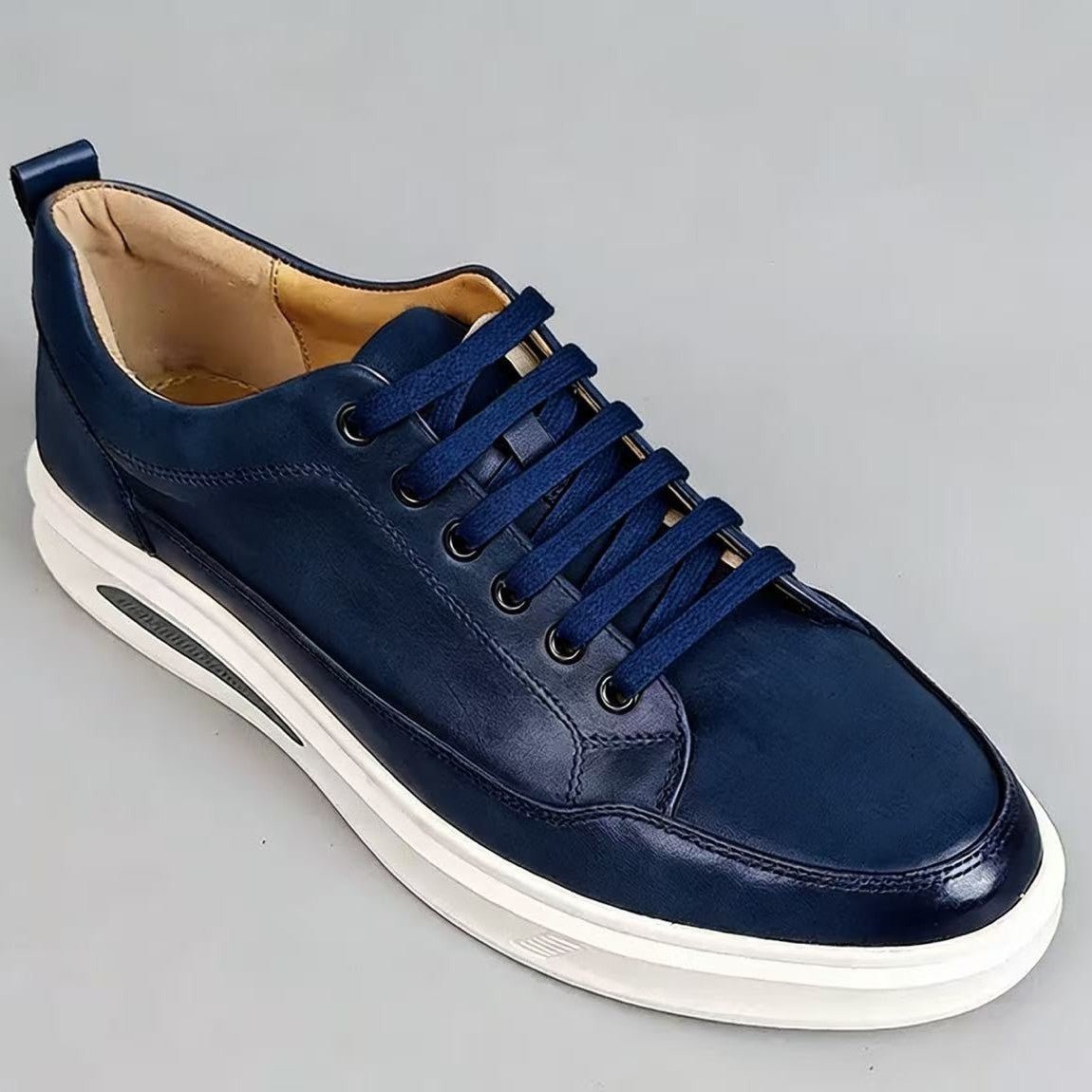 Chaussures pour hommes polyvalentes de style coréen, sport en cuir allure moderne - IVOIRART.COM