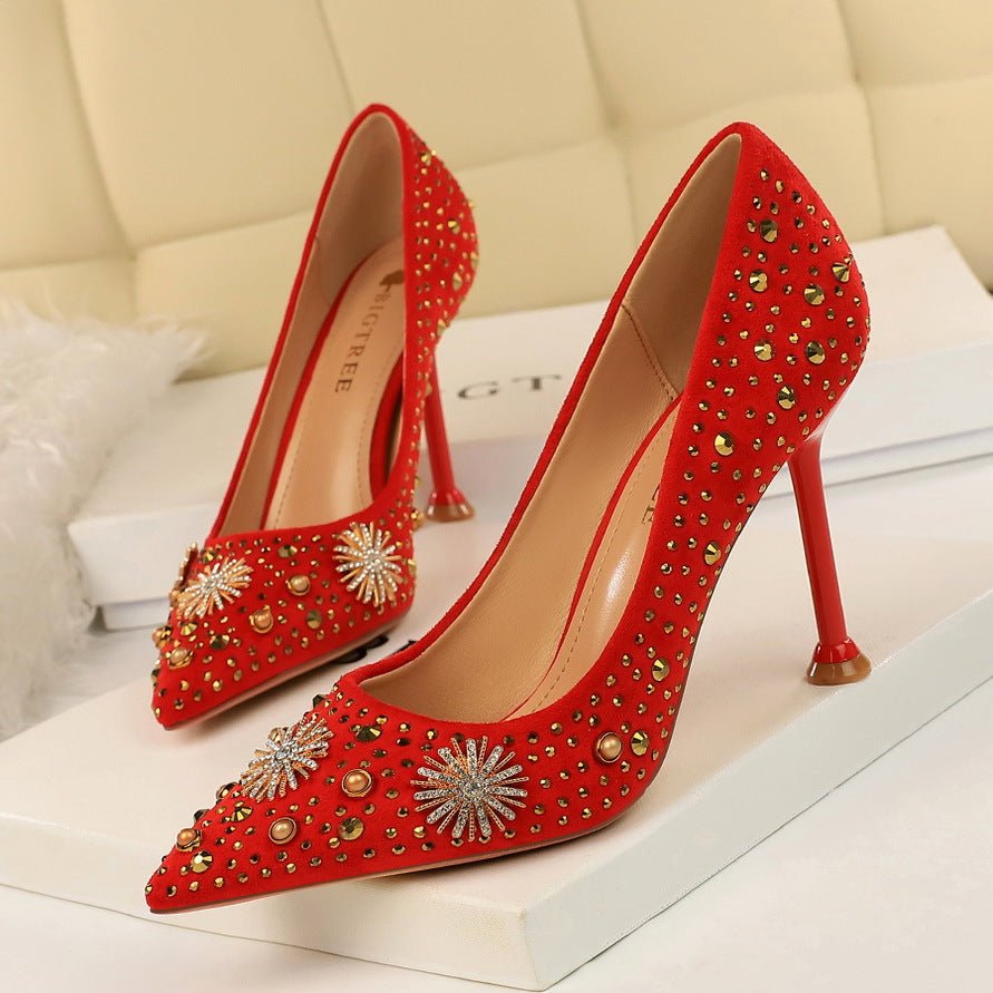 Chaussures vintage en daim à talons aiguilles, bouts pointus peu profonds ornées de strass - IVOIRART.COM