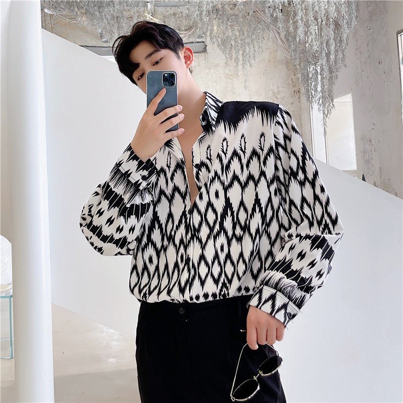 Chemise décontractée à motif géométrique contrasté noir et blanc, style moderne et ample - IVOIRART.COM