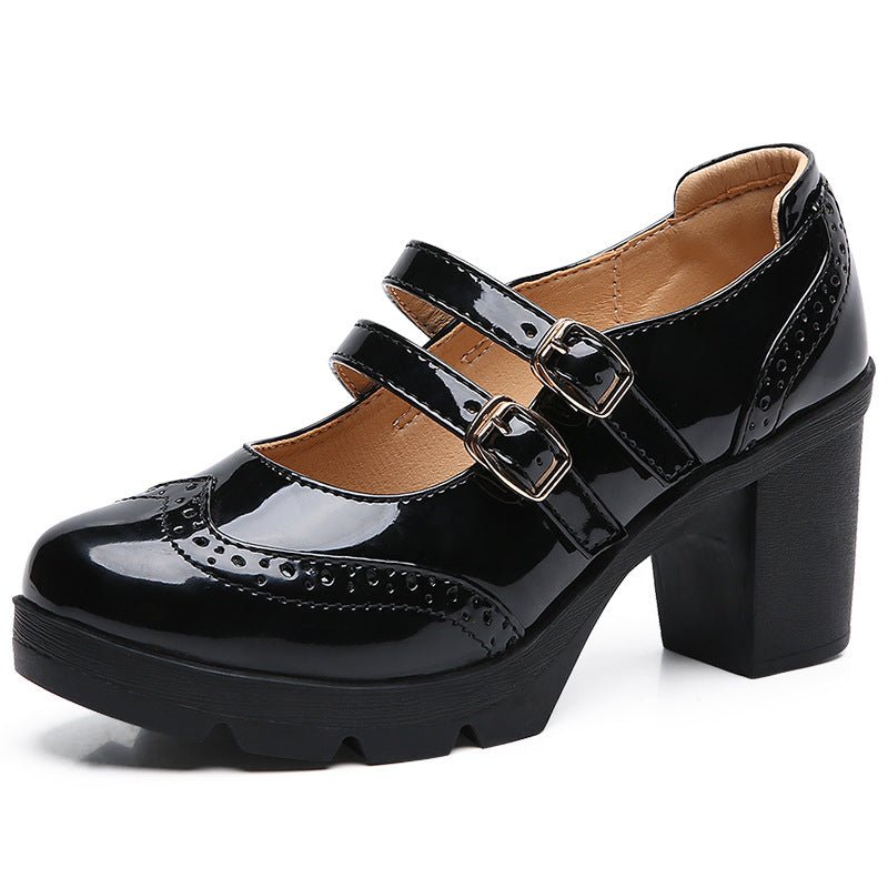 Chunky-heeled Patent Leather Wedge Sandals With A Strap-and-buckle Closure - IVOIRART.COM
